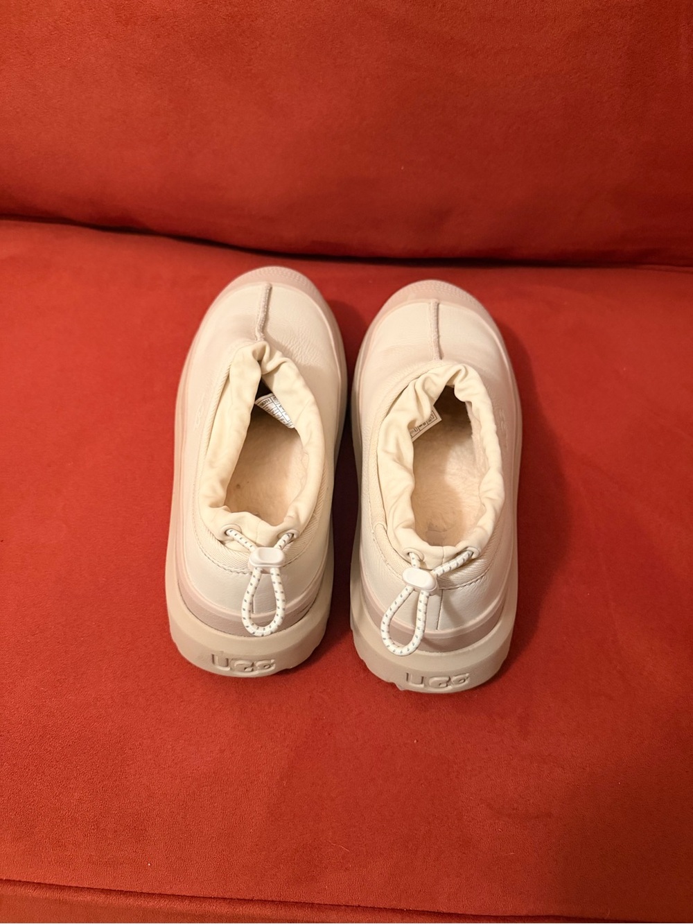 Uggs Women’s Casual Slip-On Comfort Sneakers in Off-White - Picture 3 of 4